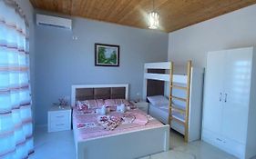 Vila Rafael